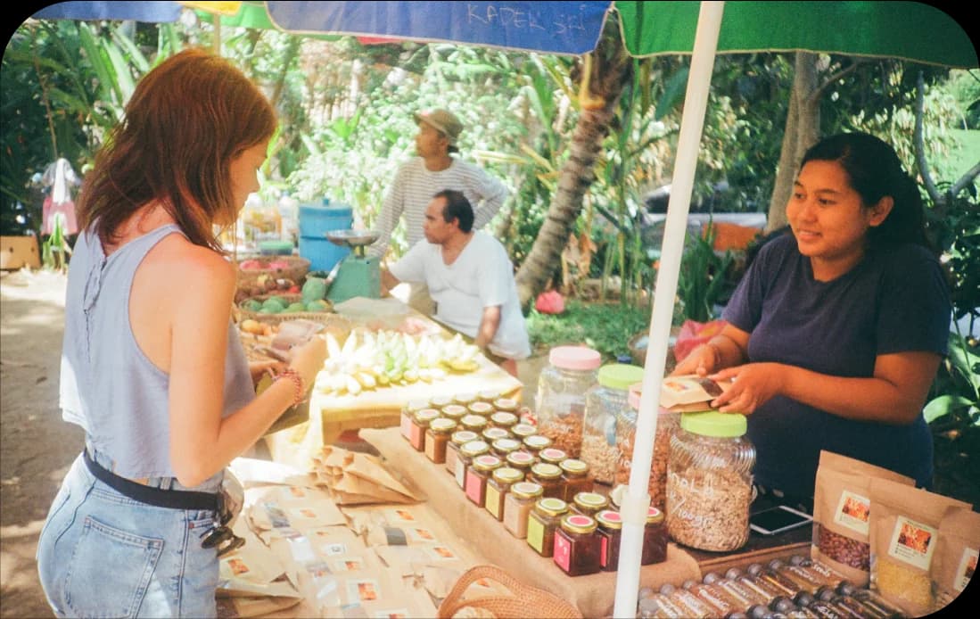 People selling and buying